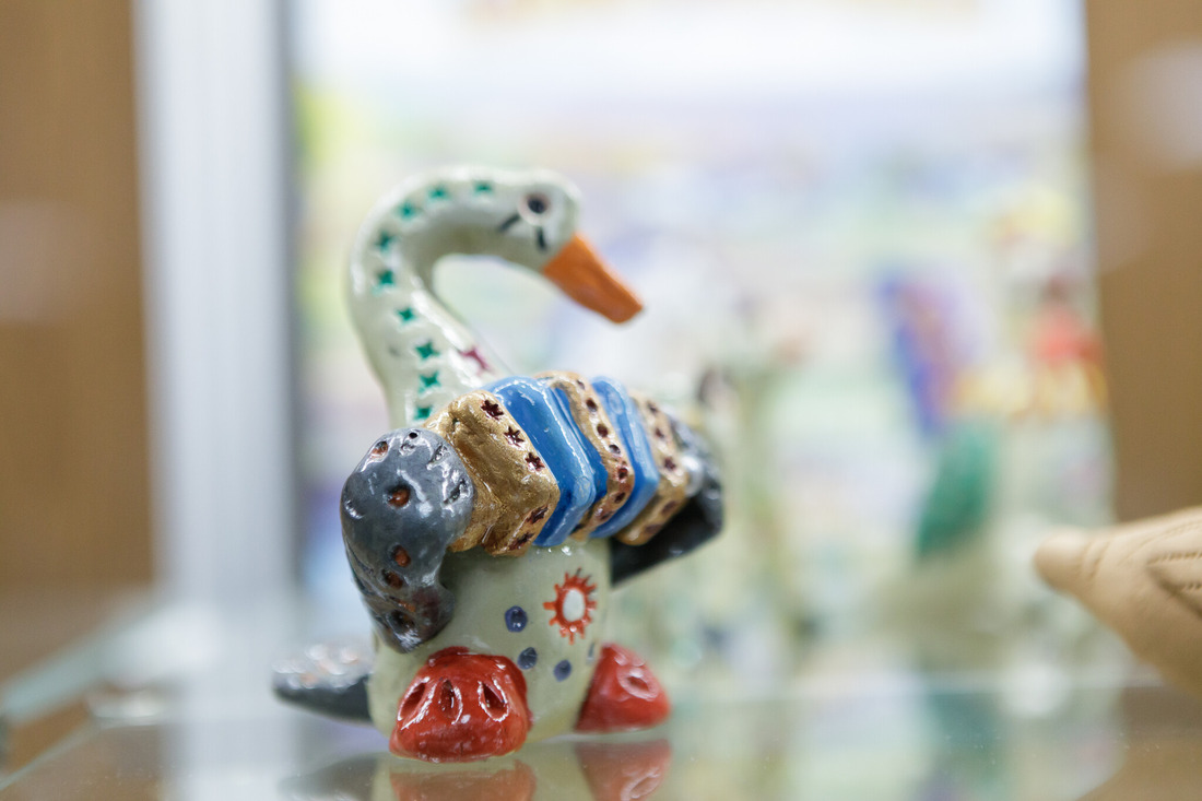 Саратовская глиняная ямчатая игрушка по праву считается областным брендом