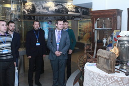 Участники конференции в музее ООО Газпром трансгаз Саратов