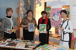 Подаренные работниками предприятия книги пополнили фонд сельской библиотеки